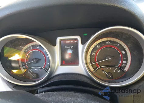 2013 Dodge Journey Sxt z USA, uszkodzony, nr VIN 3C4PDDBG9DT638664